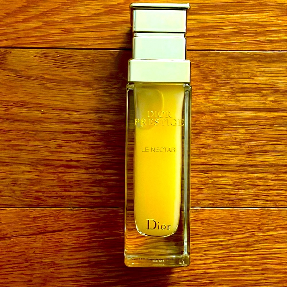 Dior Serum (Anti-Aging)